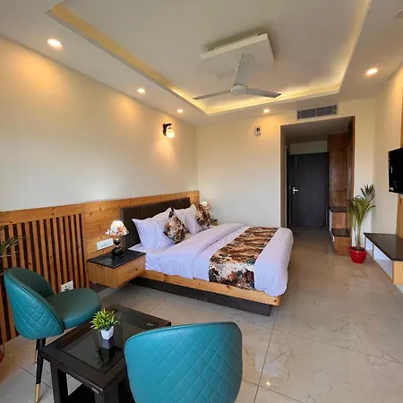 Himalayan Crescent 2 Bedroom Luxury Independent Villas Manali-2